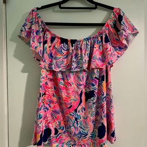 Lilly Pulitzer shirt size medium